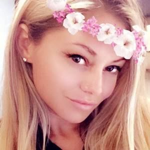 Meet your Posher, Gina